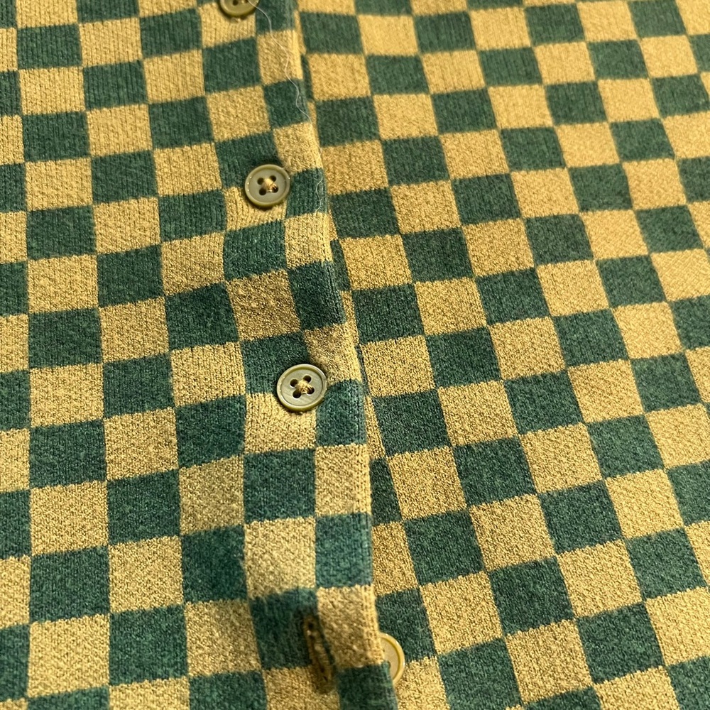 Aritzia checkered cropped cardigan - Picture 7 of 8
